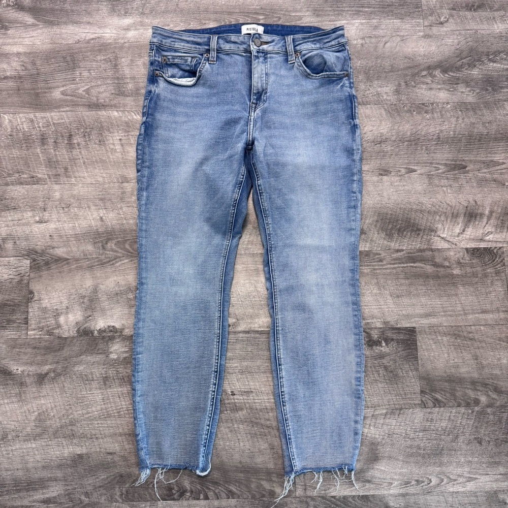 Pistola Arielle Skinny Scissor Cut Hem LIght Wash Jeans Womens Sz. 30